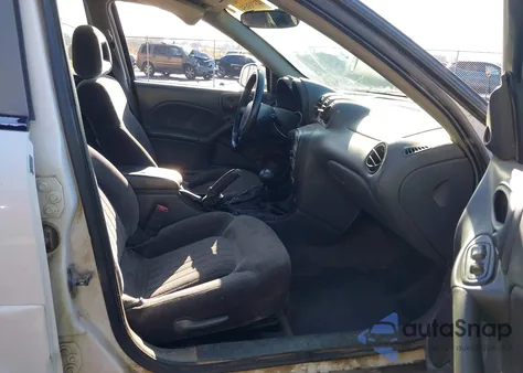 2002 Pontiac Grand Am Gt z USA, uszkodzony, nr VIN 1G2NW52E42M576944